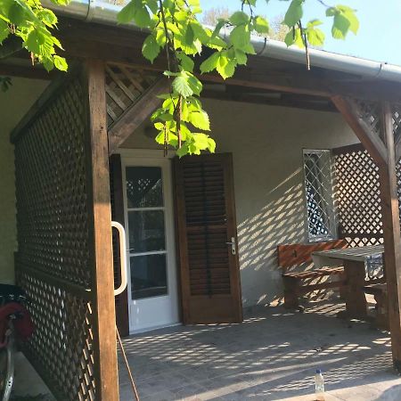 Balatonszemes Small House Extérieur photo